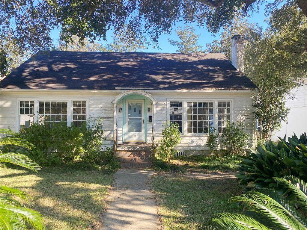 258 Siena Vista - Photo 1