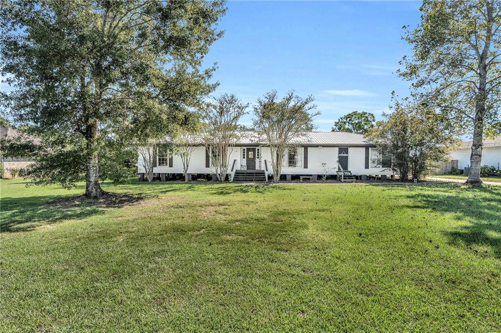 10172 County Road 24 - Photo 1