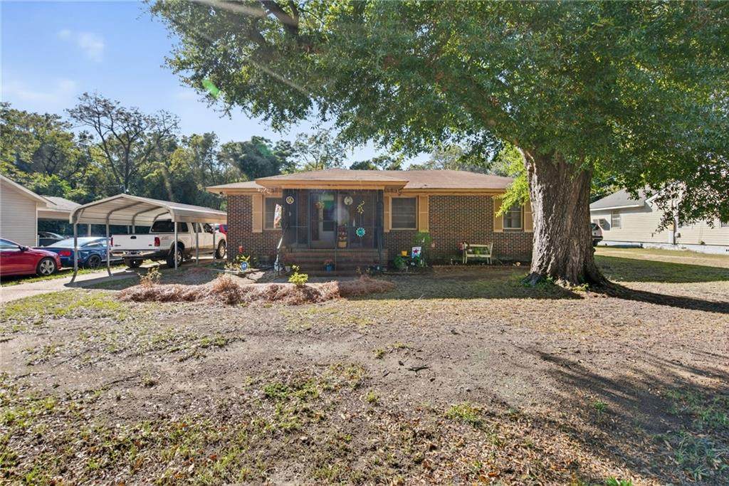 9 Grove Lane - Photo 1