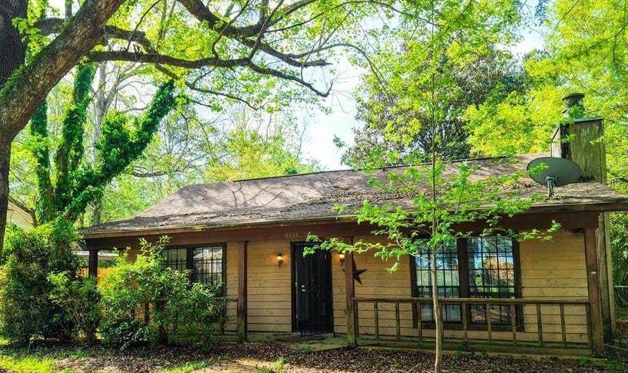 4131 Springdale Road - Photo 1