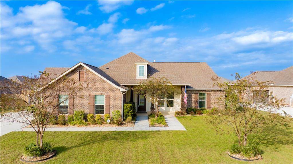 9525 Camberwell Drive - Photo 1