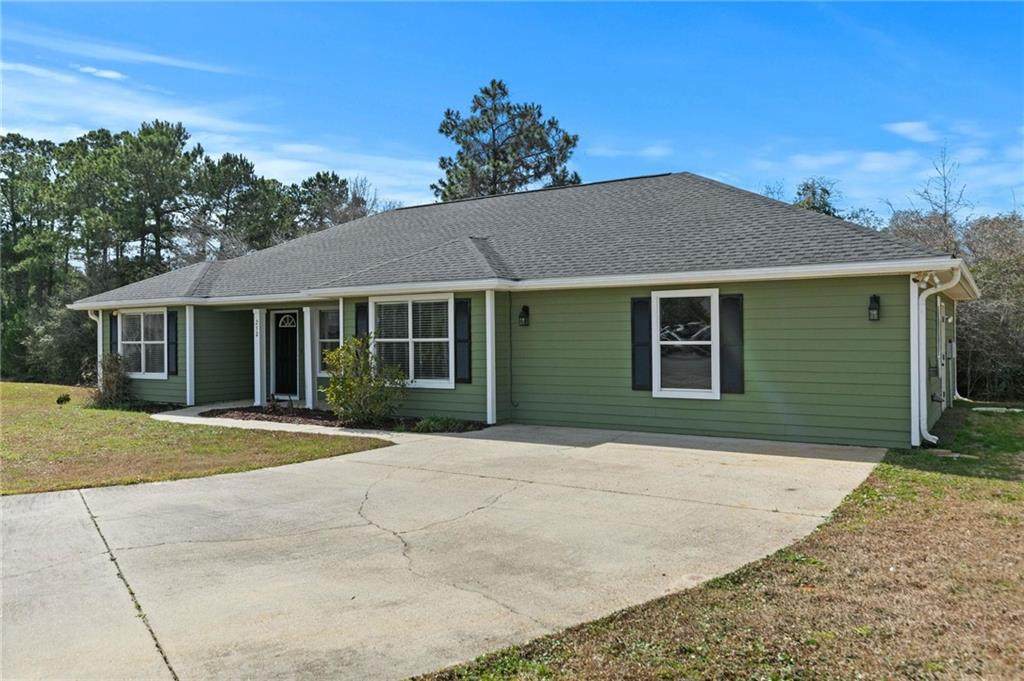 232 Harrison Circle - Photo 1