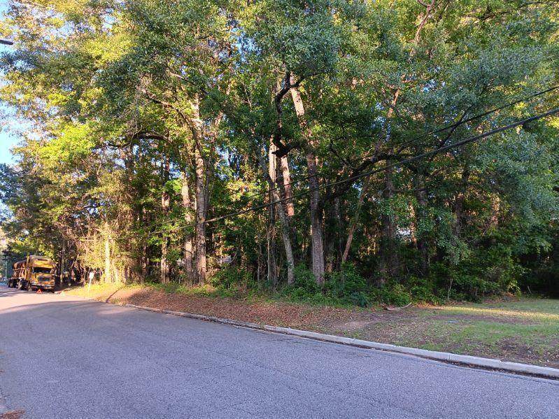 1211 Stewart Road - Photo 1