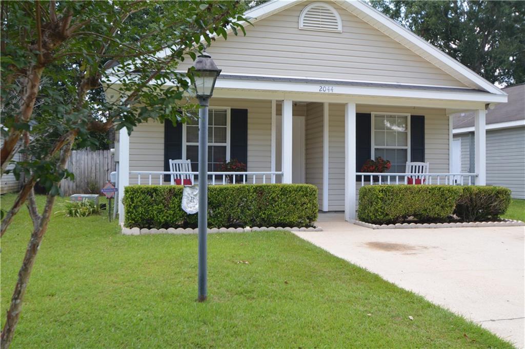 2044 Post Oak Court - Photo 1