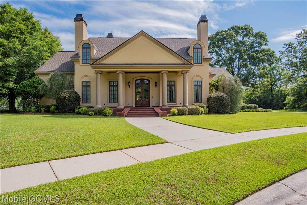 1610 Oakleigh Circle - Photo 1
