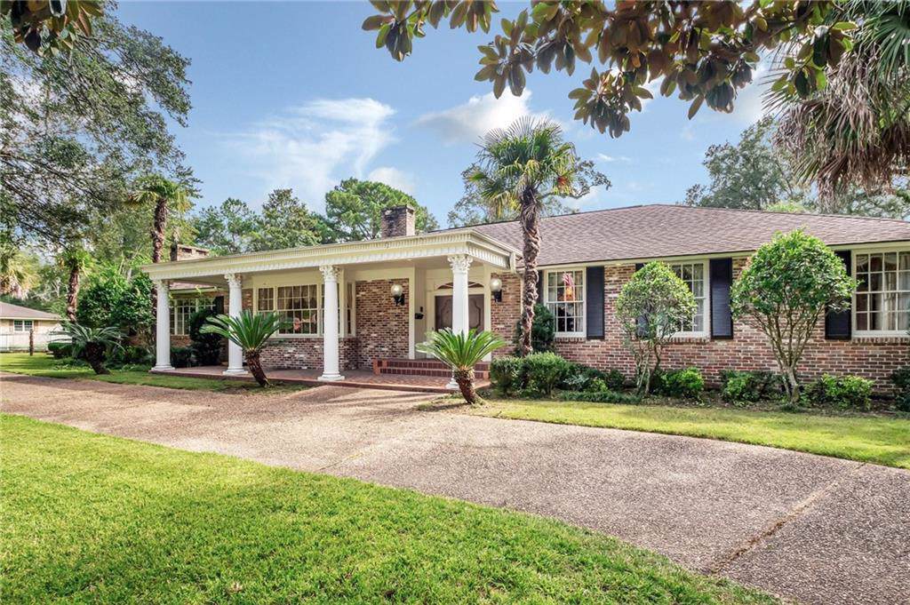 2555 Durham Drive - Photo 1