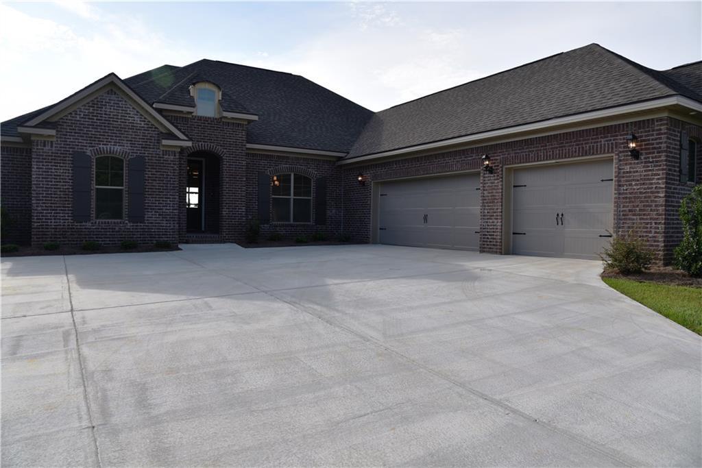 276 Garrison Boulevard - Photo 1