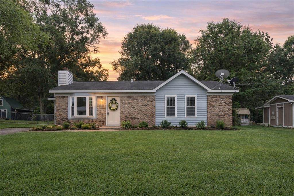 9841 Shadow Wood Drive - Photo 1