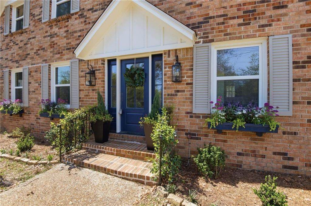 511 Wacker Lane - Photo 1