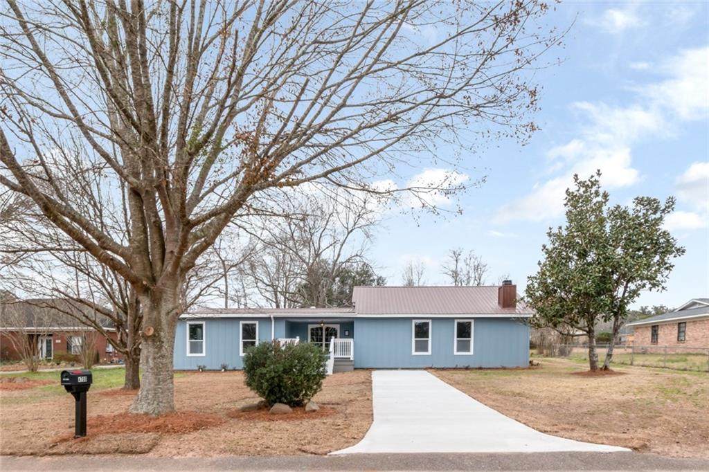 4700 Diamond Avenue - Photo 1