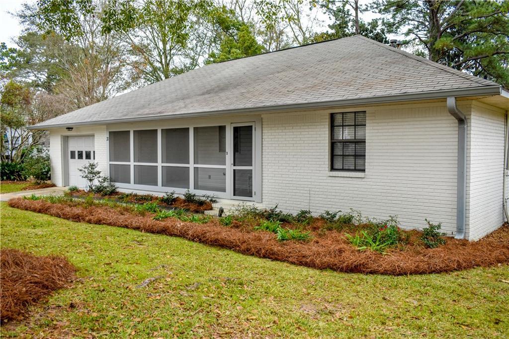 31 Orange Avenue - Photo 1