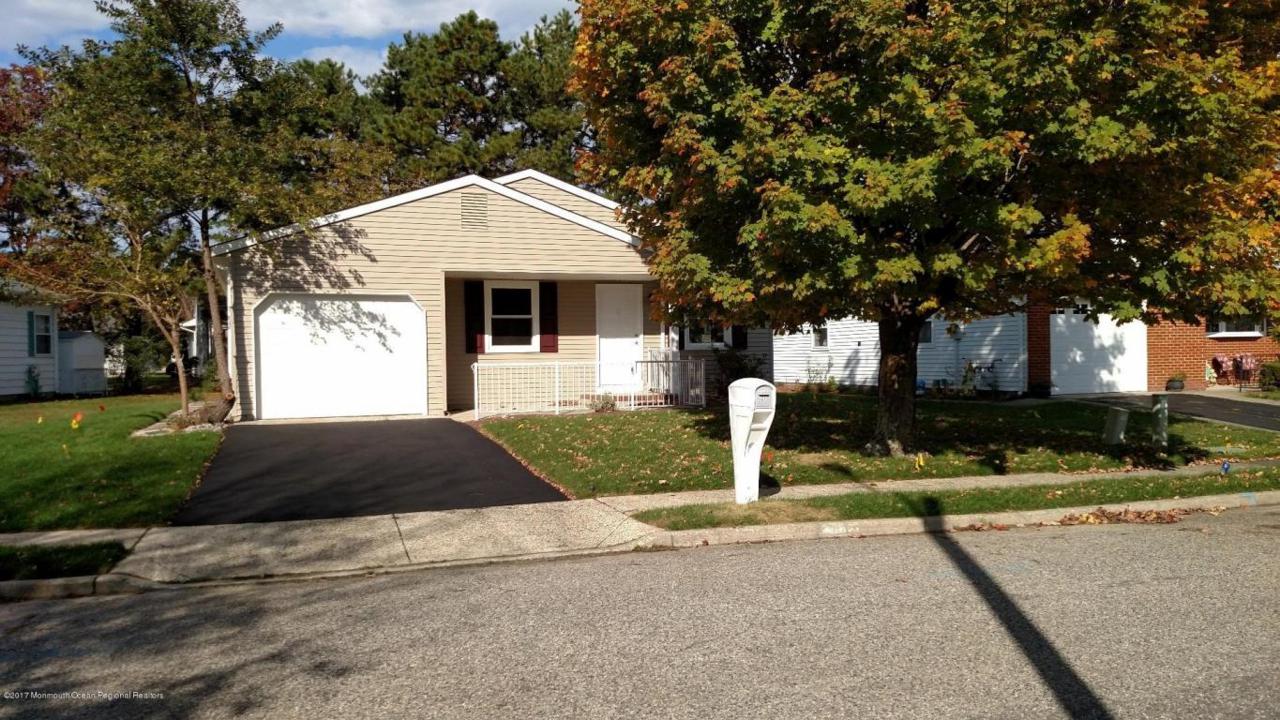 27 Togo Road - Photo 1