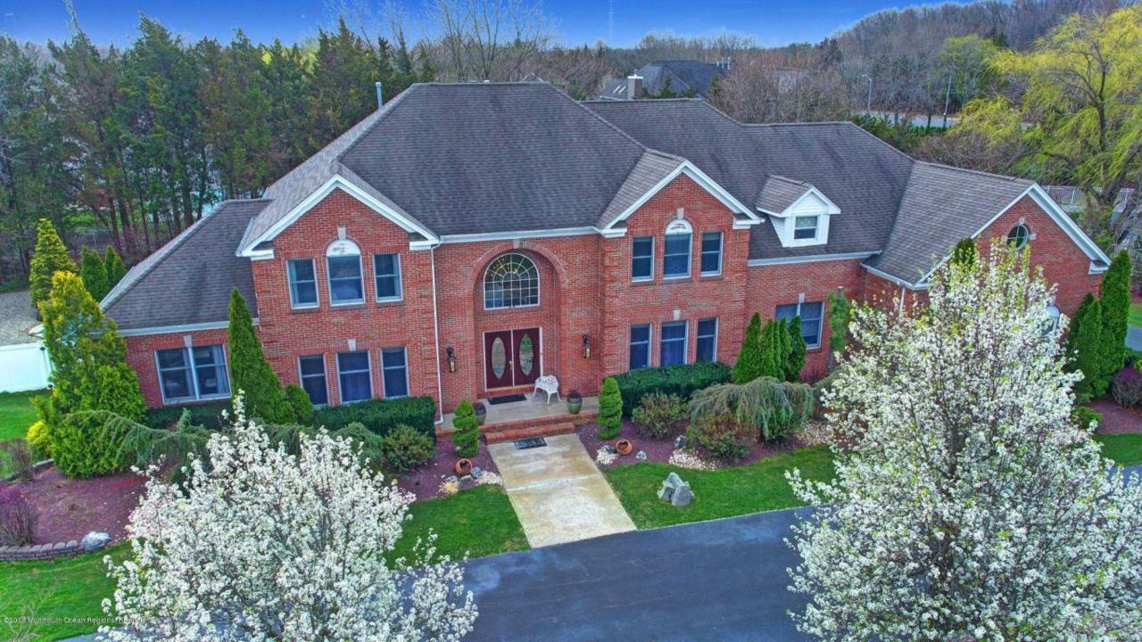 1406 Vincenzo Drive - Photo 1