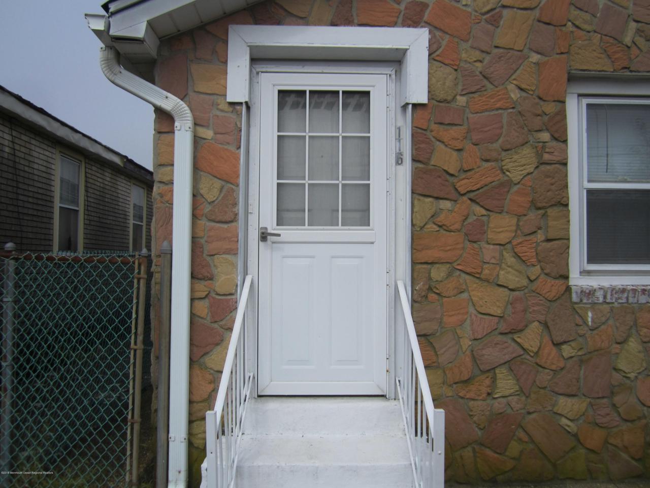 116 Sheridan Avenue - Photo 1