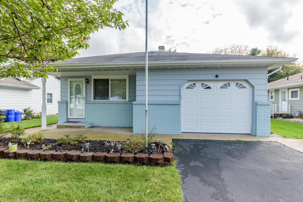 27 Barbados Drive - Photo 1