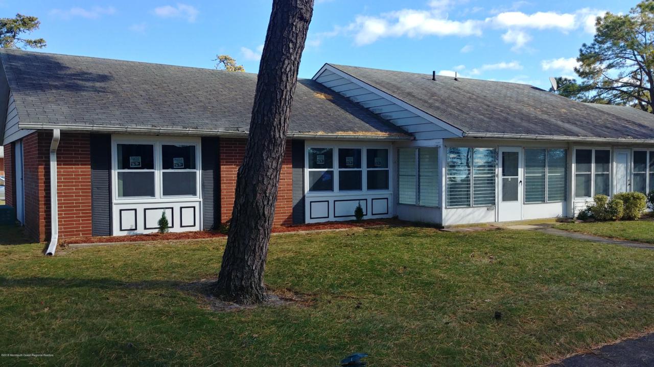 656A Plymouth Drive - Photo 1
