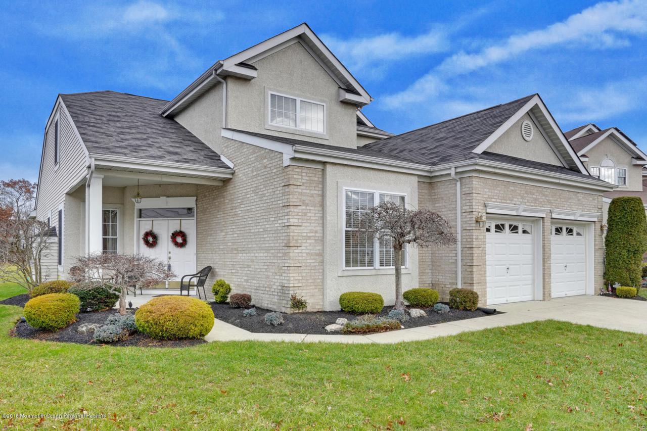 31 Shadow Creek Court - Photo 1