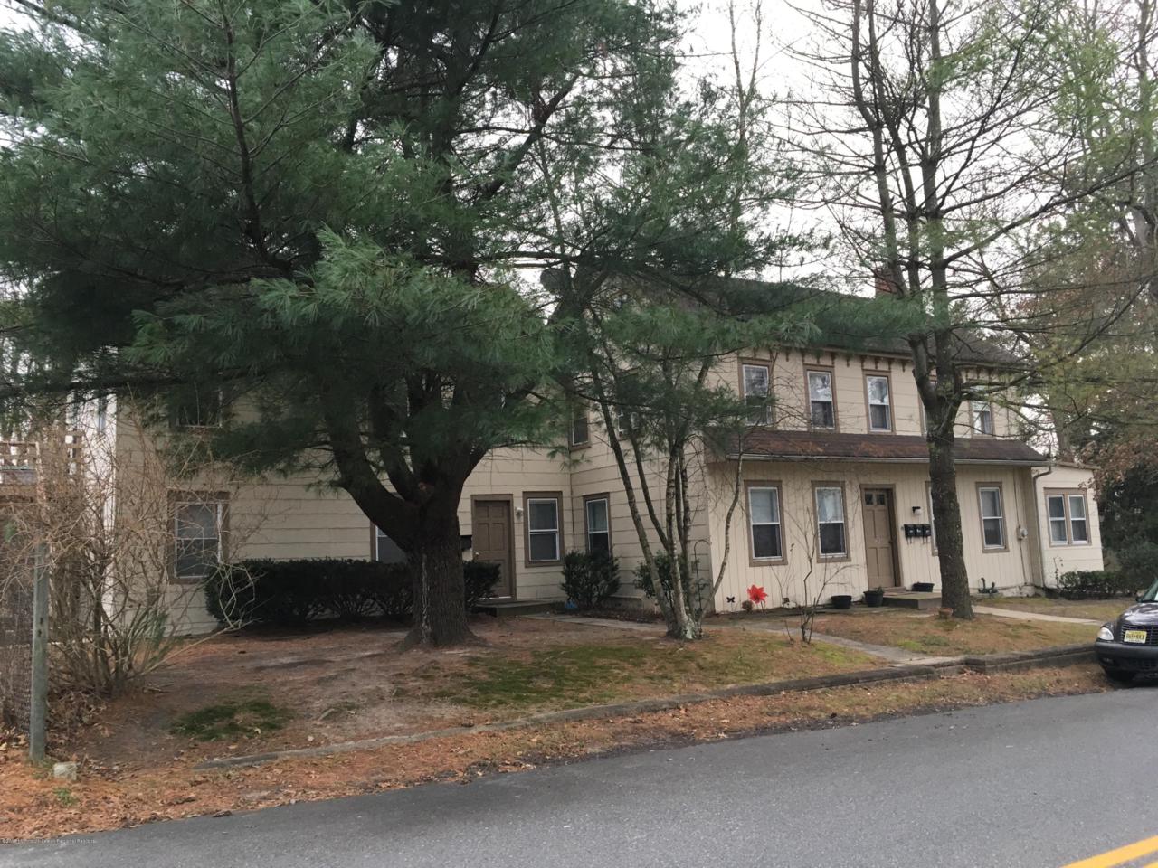 25 Brown Lane - Photo 1