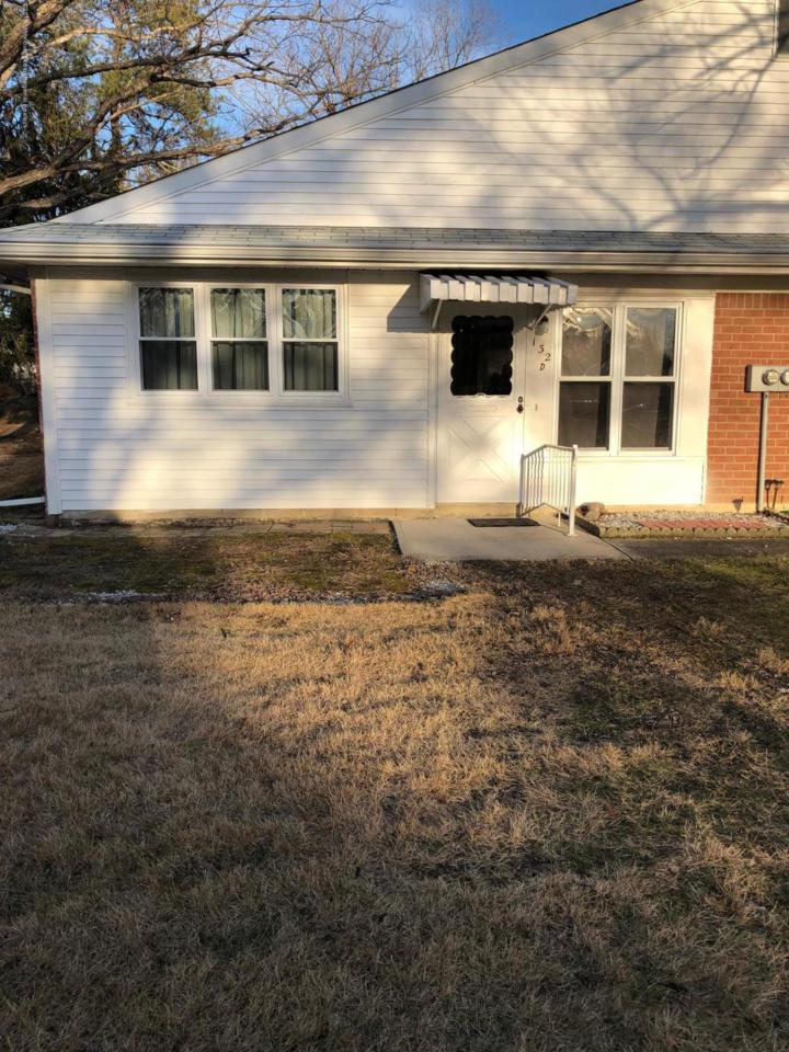 132 Rosewood Drive - Photo 1