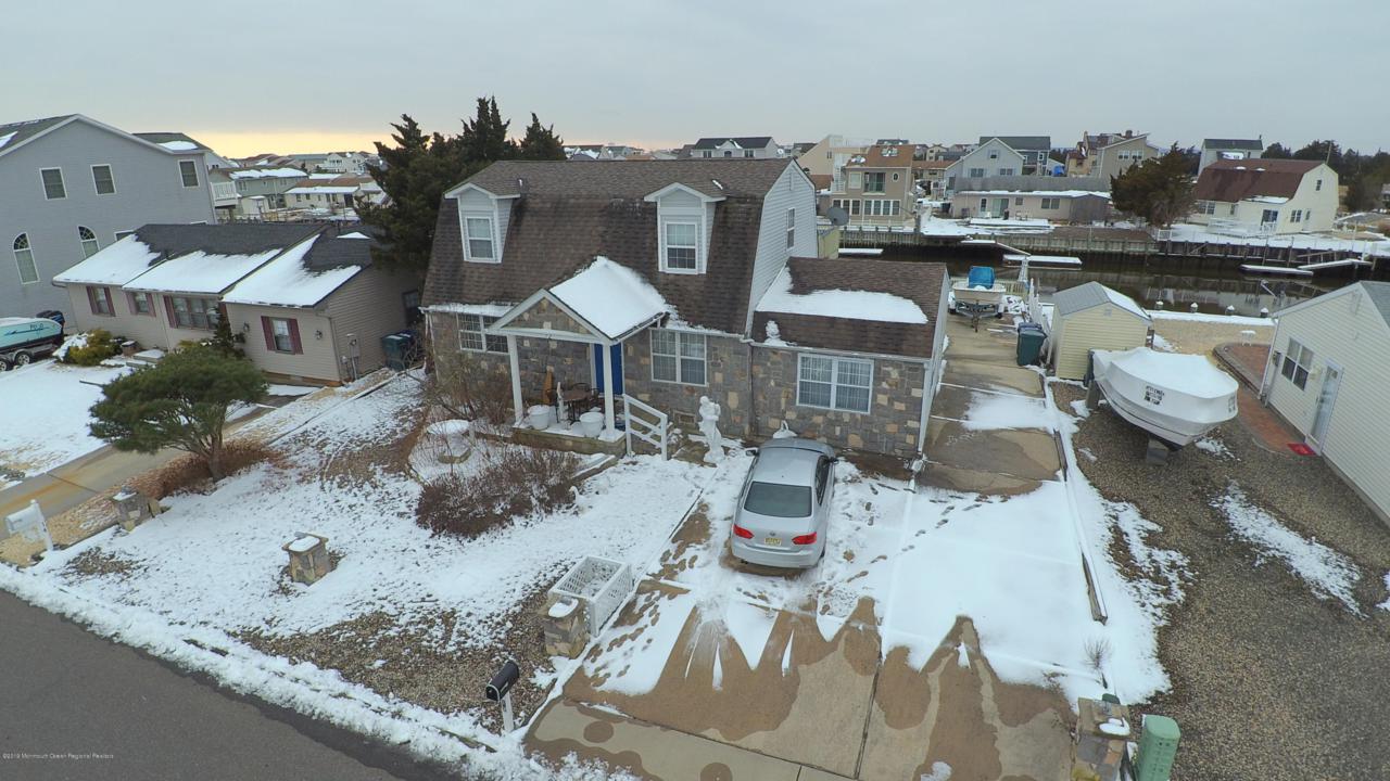 12 Louisiana Drive - Photo 1