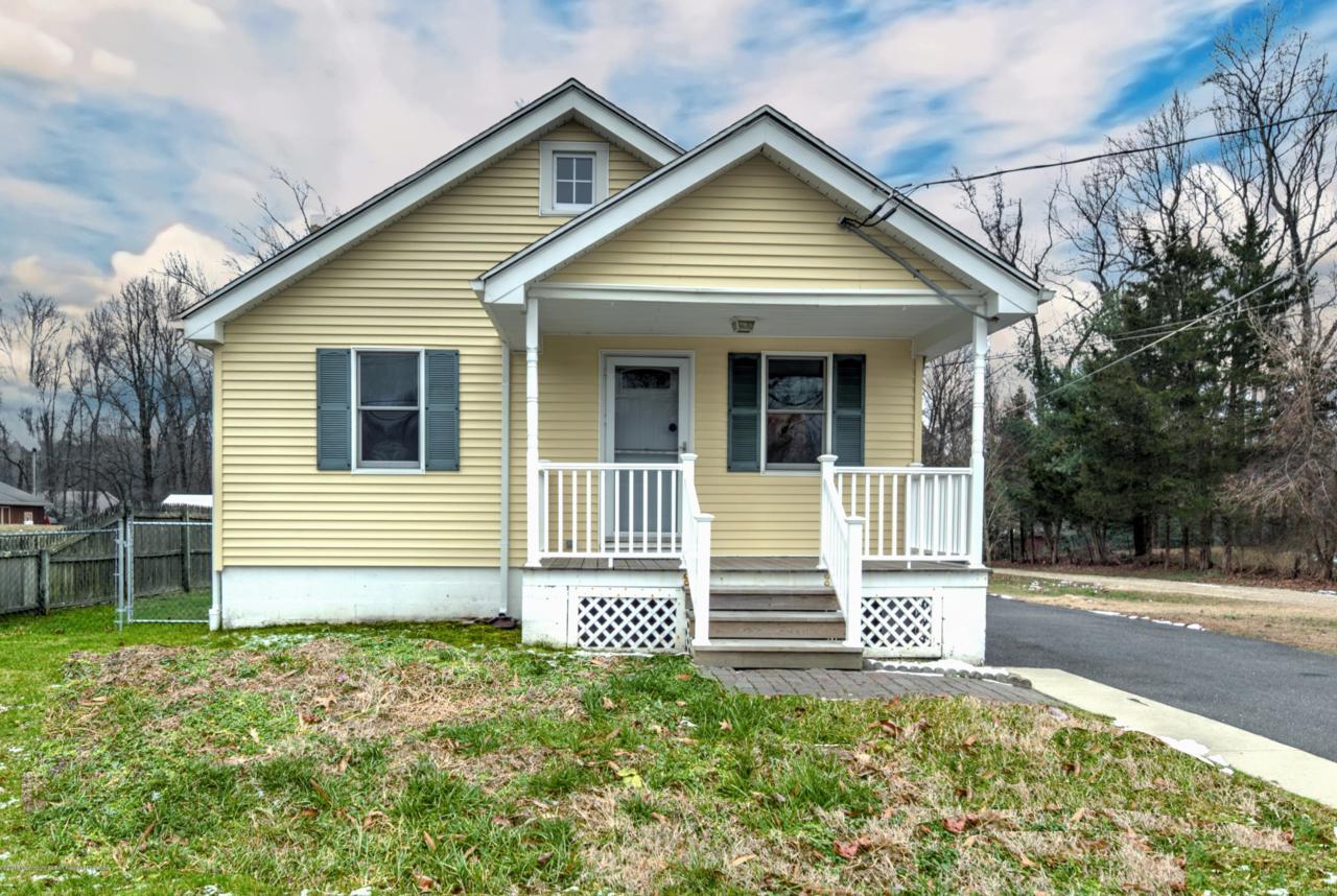 65 Magnolia Avenue - Photo 1