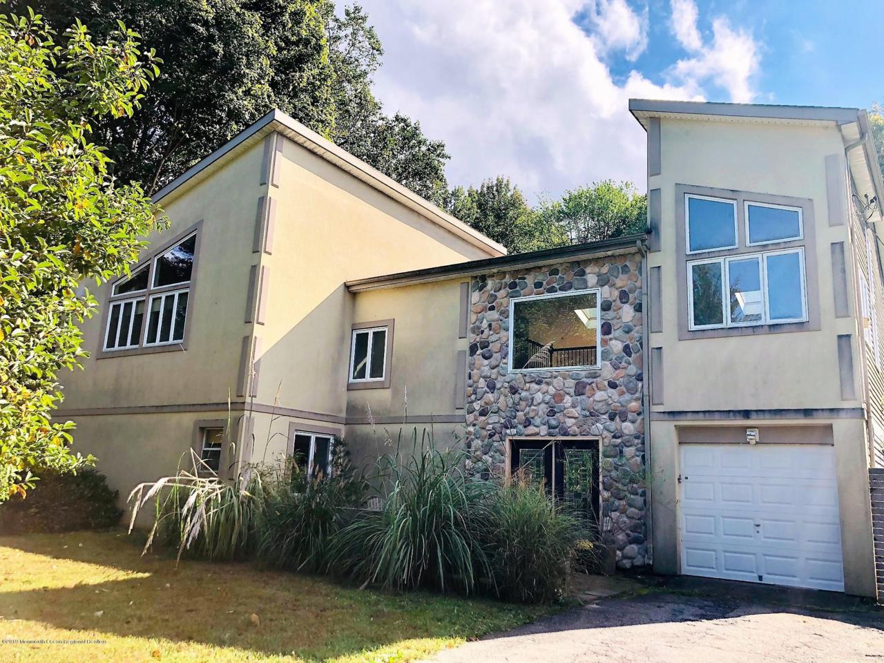 35 Pine Drive - Photo 1