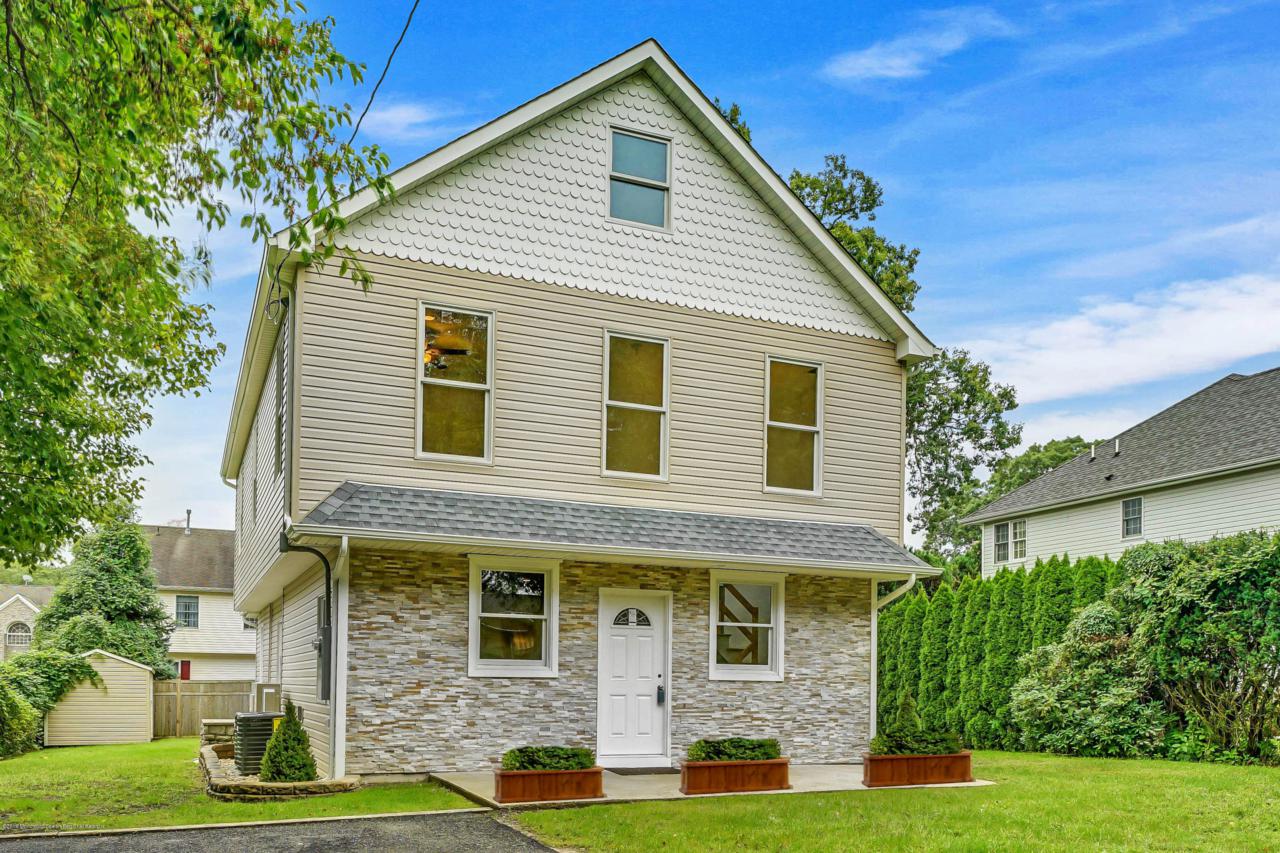 907 Brookside Avenue - Photo 1