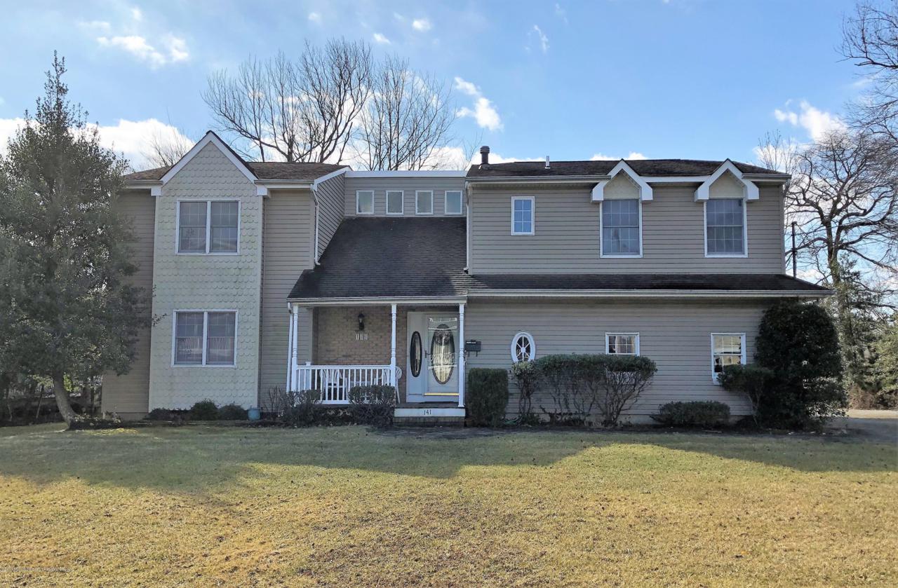 141 Osborne Avenue - Photo 1