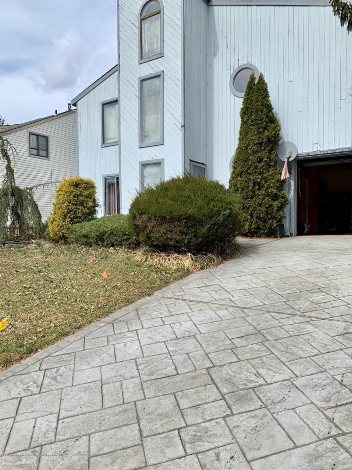 92 Homestead Drive - Photo 1