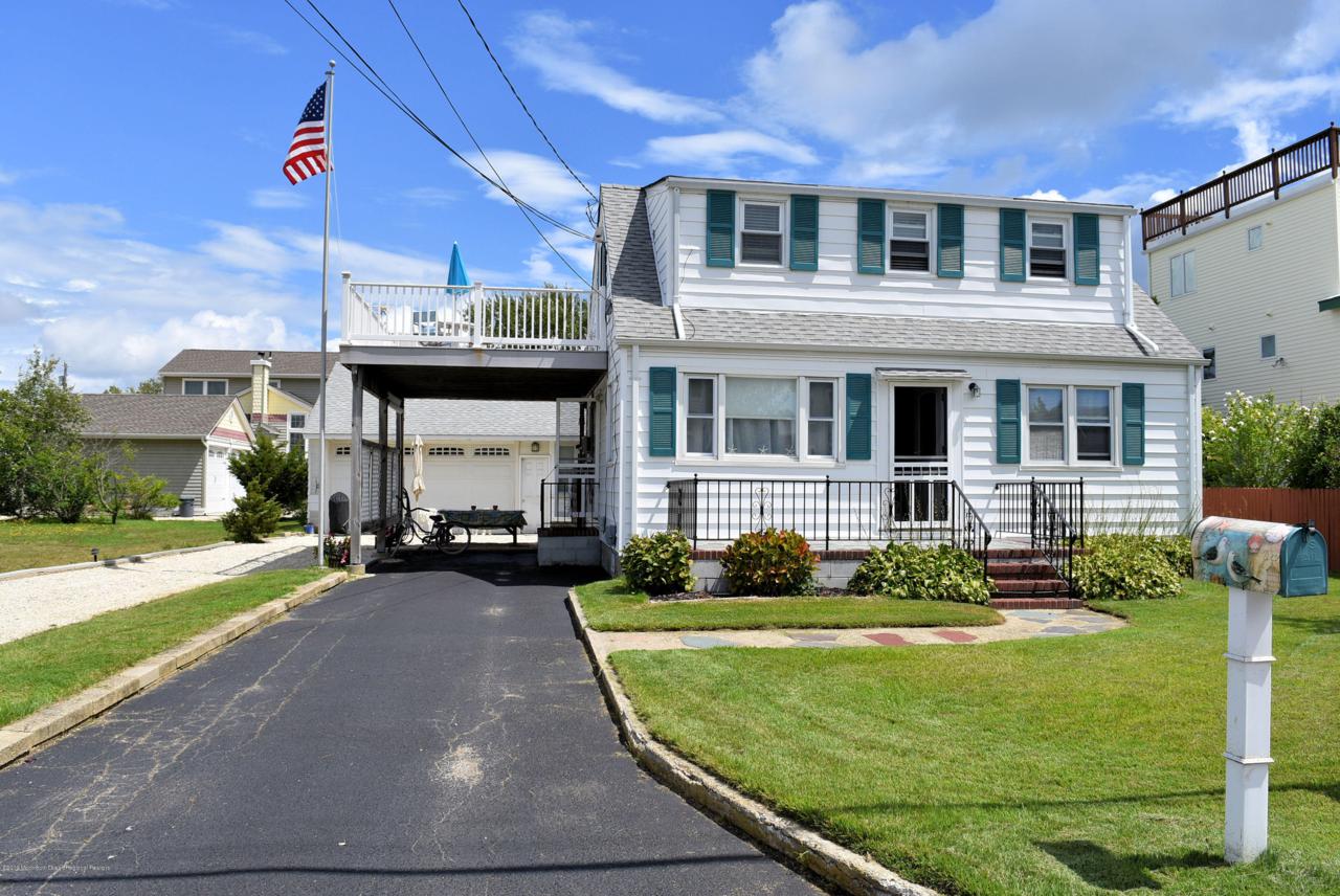 263 9th Street - Photo 1