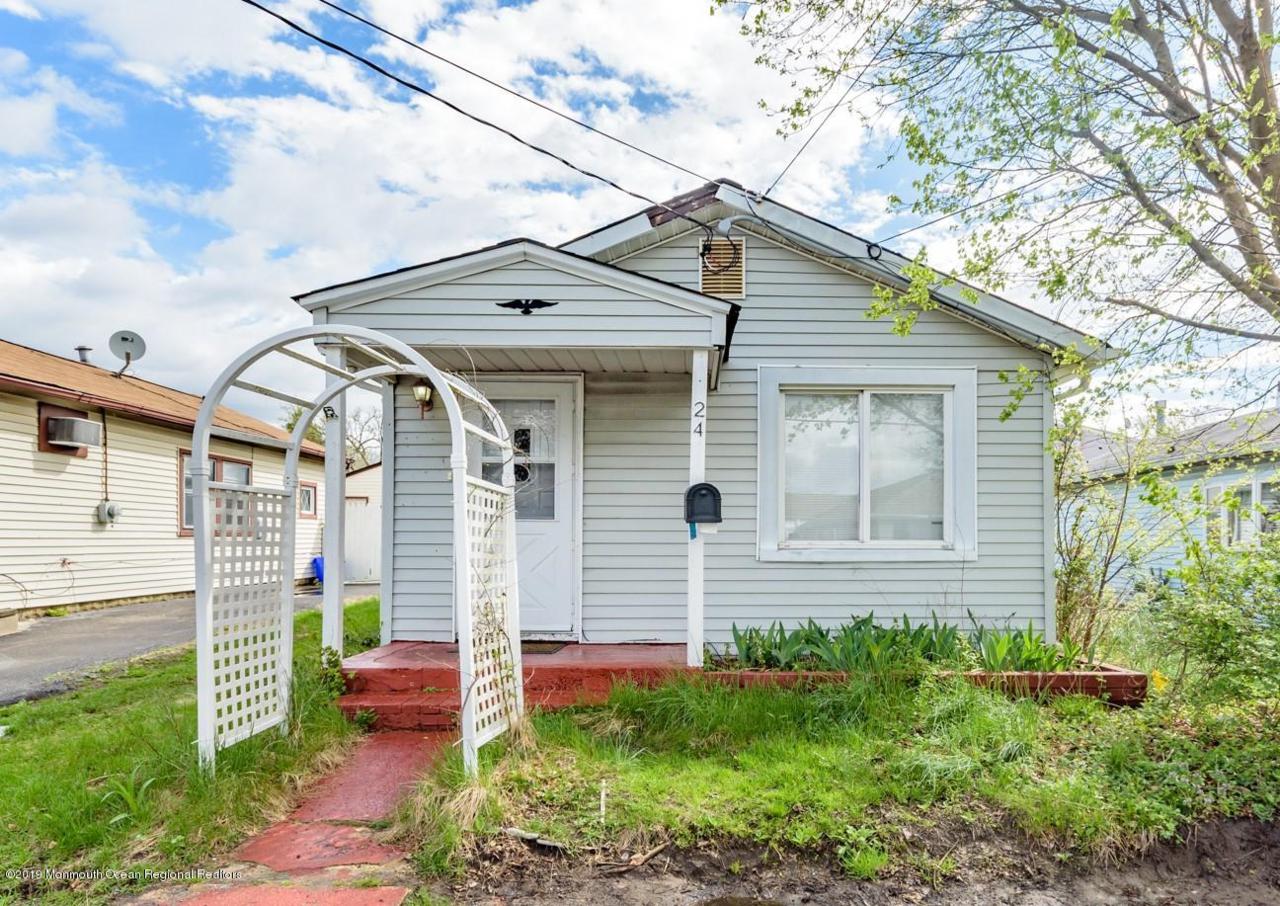 24 Lantana Way - Photo 1