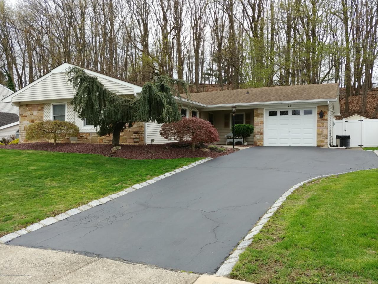 25 Irongate Lane - Photo 1