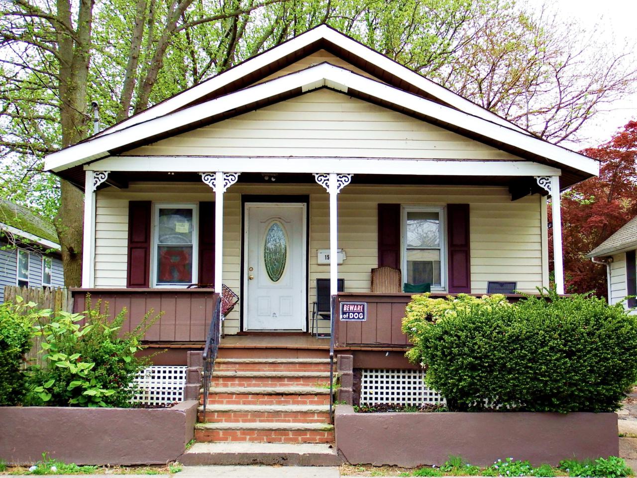 1514 Bangs Avenue - Photo 1