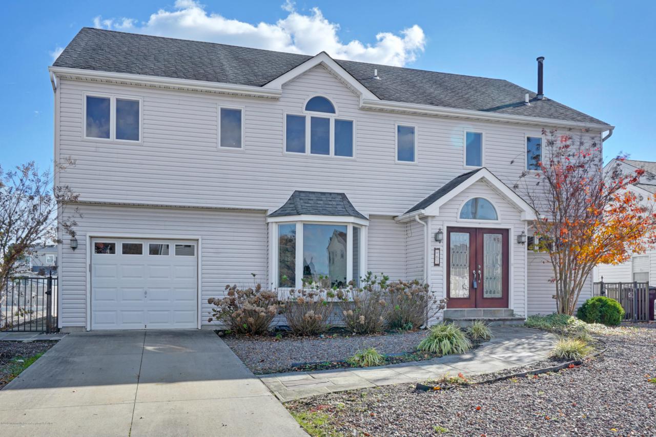 61 Storm Jib Court - Photo 1