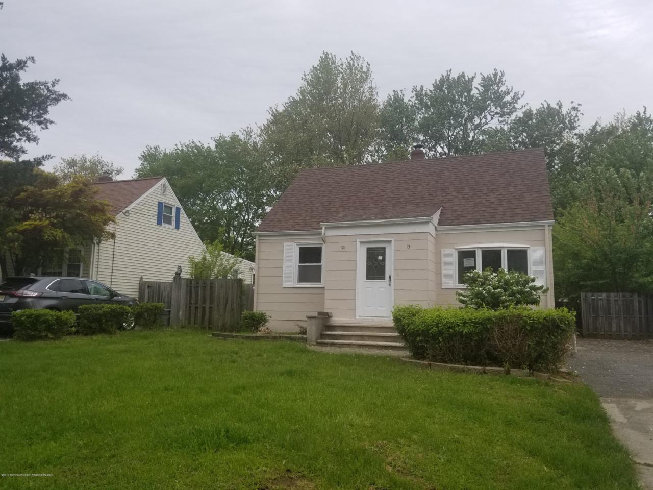 290 Edgeview Road - Photo 1