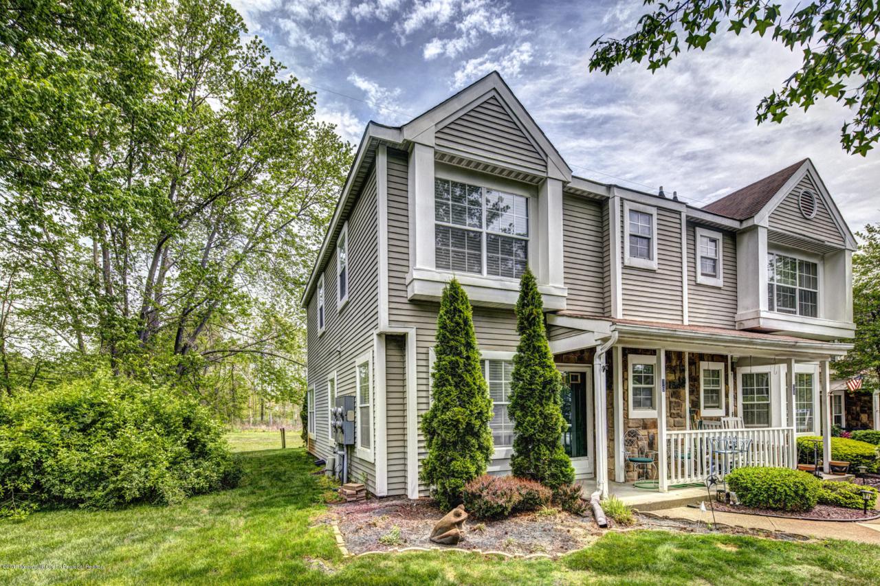 36 Stirrup Court - Photo 1