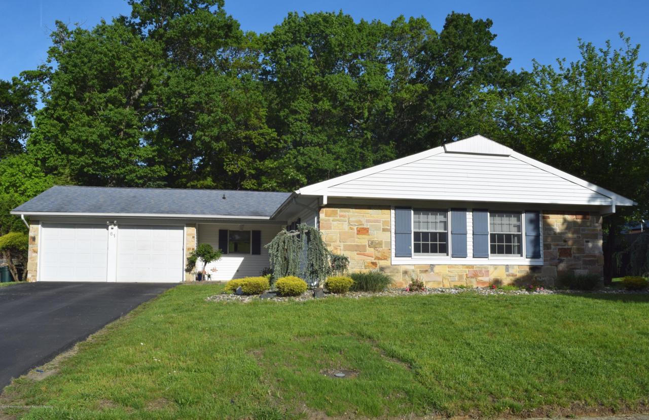 61 Juniper Place - Photo 1