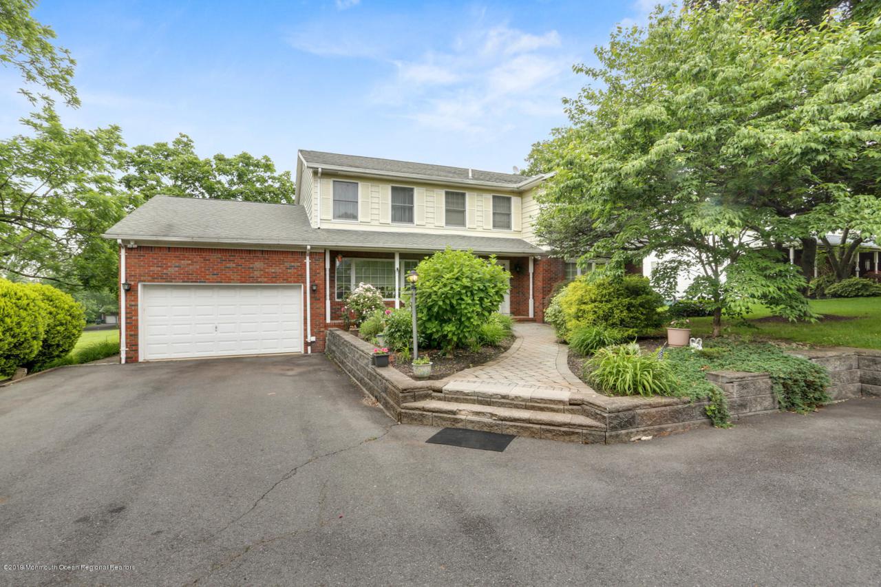 932 Inman Avenue - Photo 1