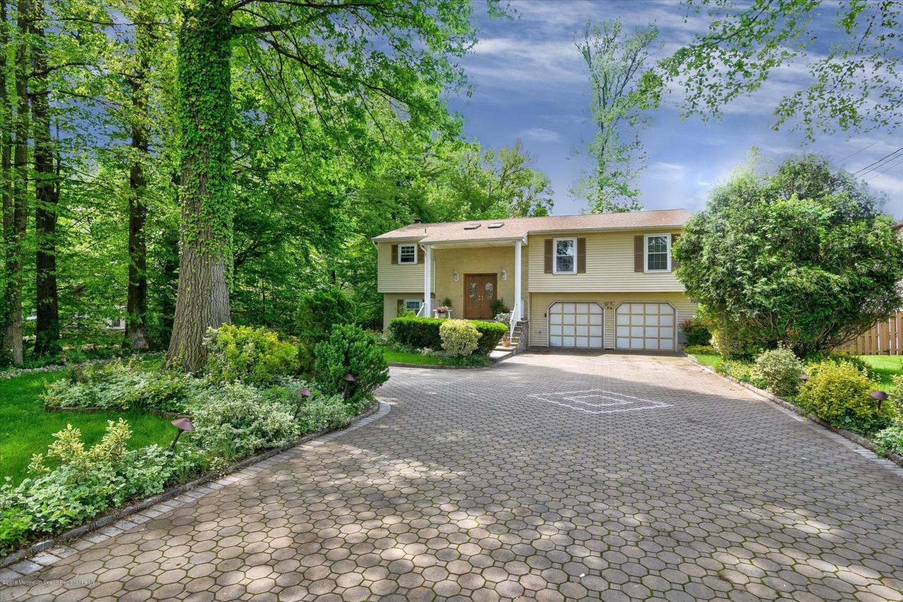 79 Amboy Road - Photo 1