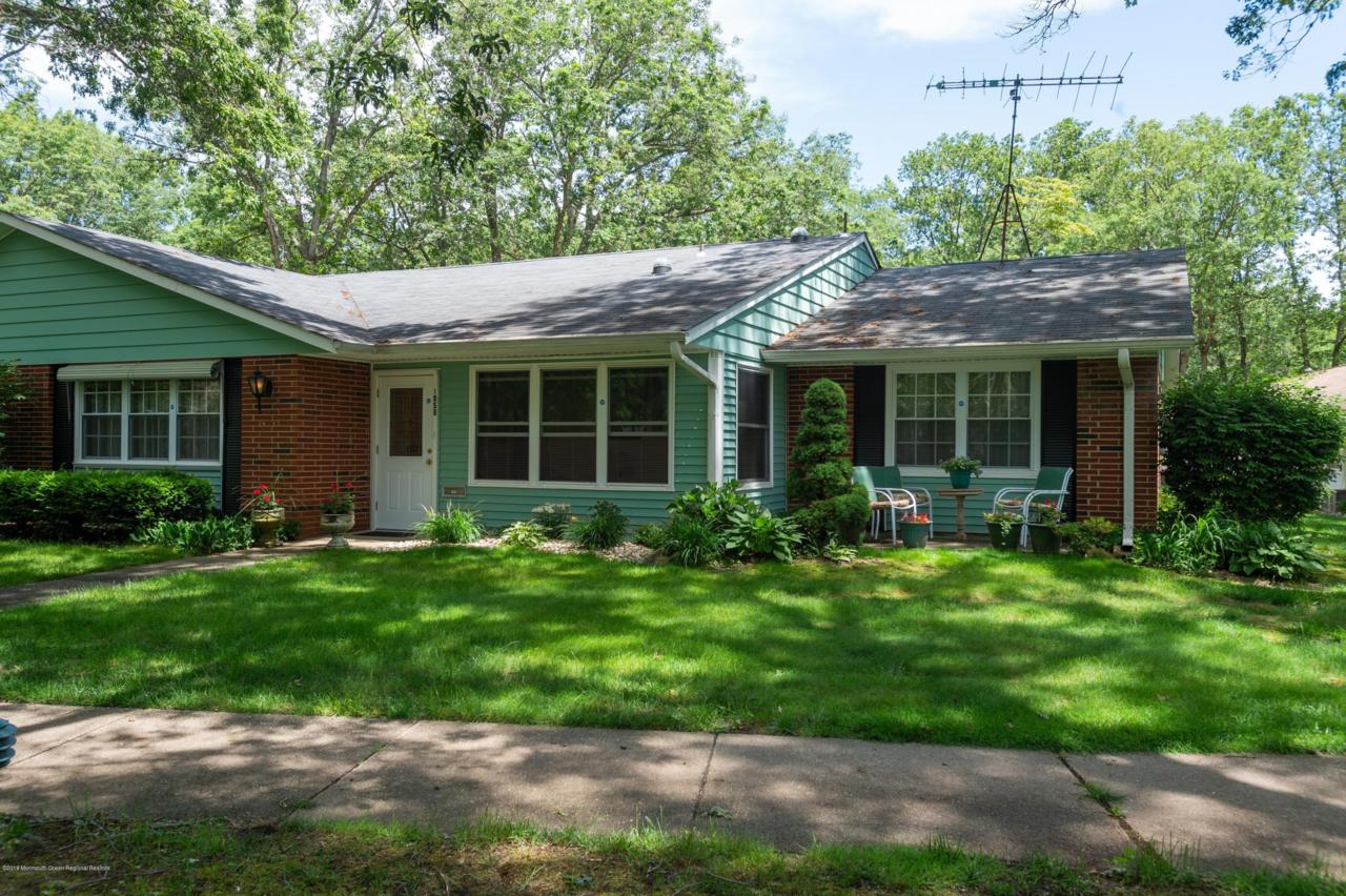 185B Sterling Court - Photo 1