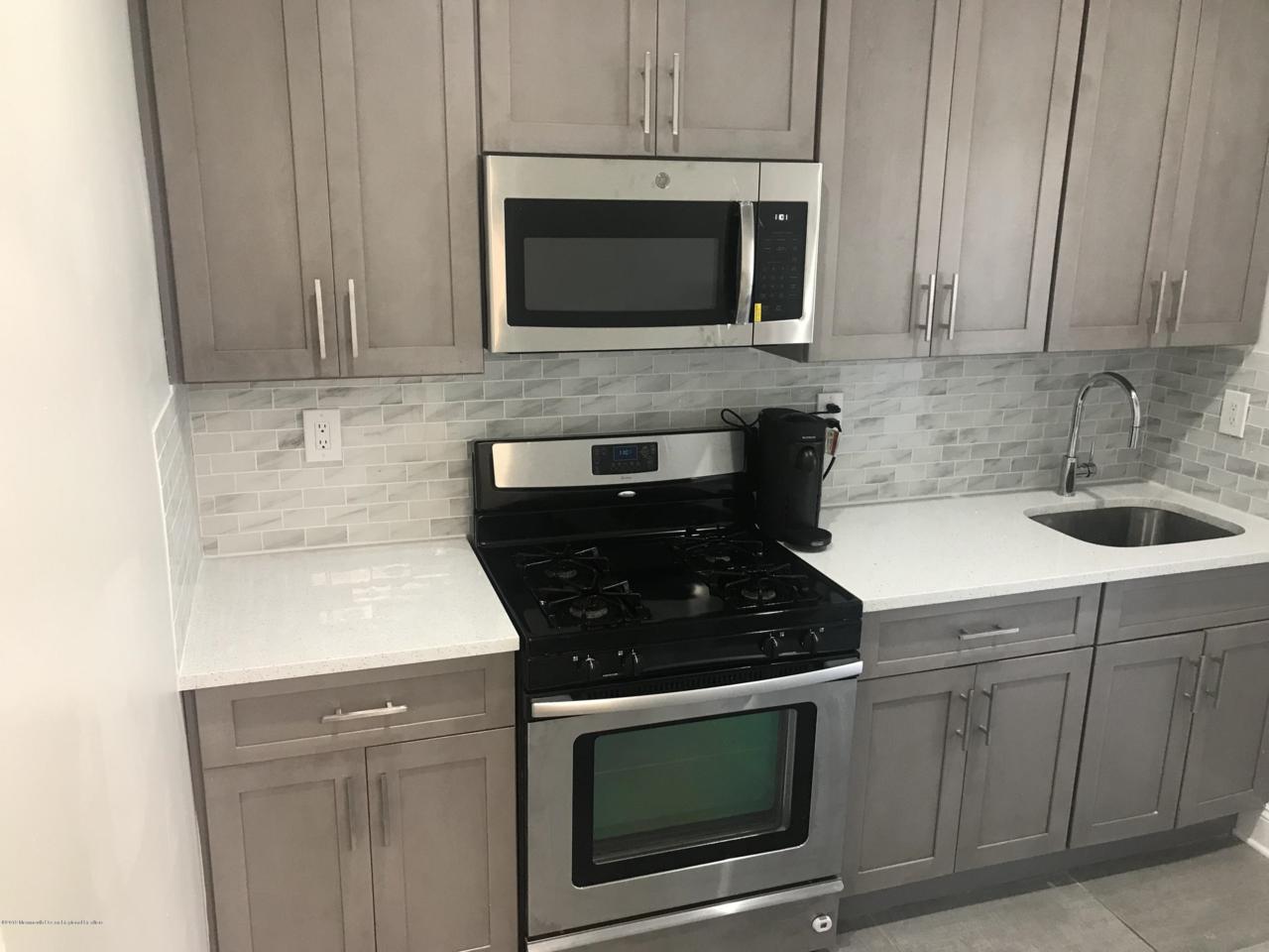 649 Hoey Avenue - Photo 1