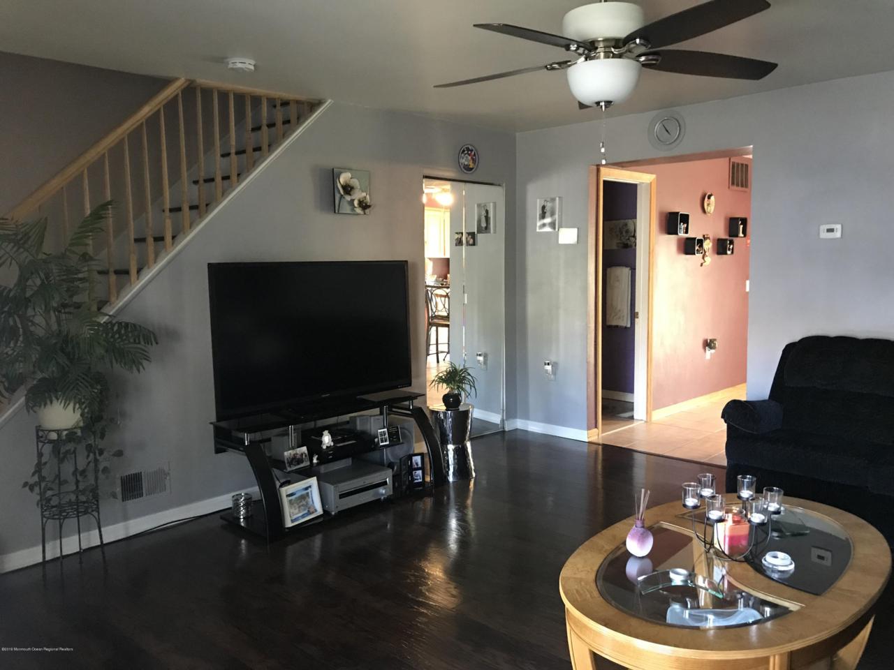 119 Sandra Place - Photo 1