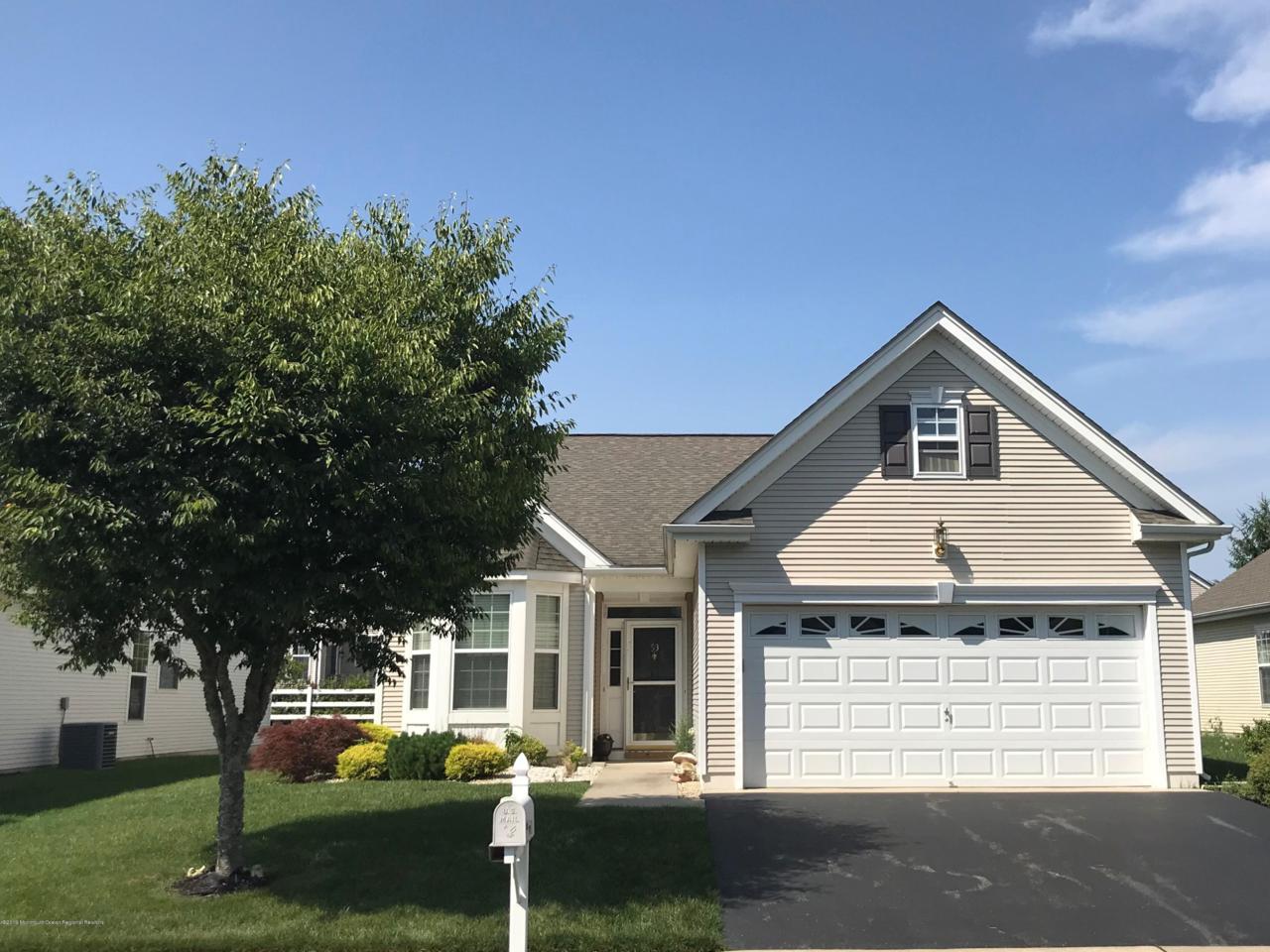 53 Cromwell Lane - Photo 1