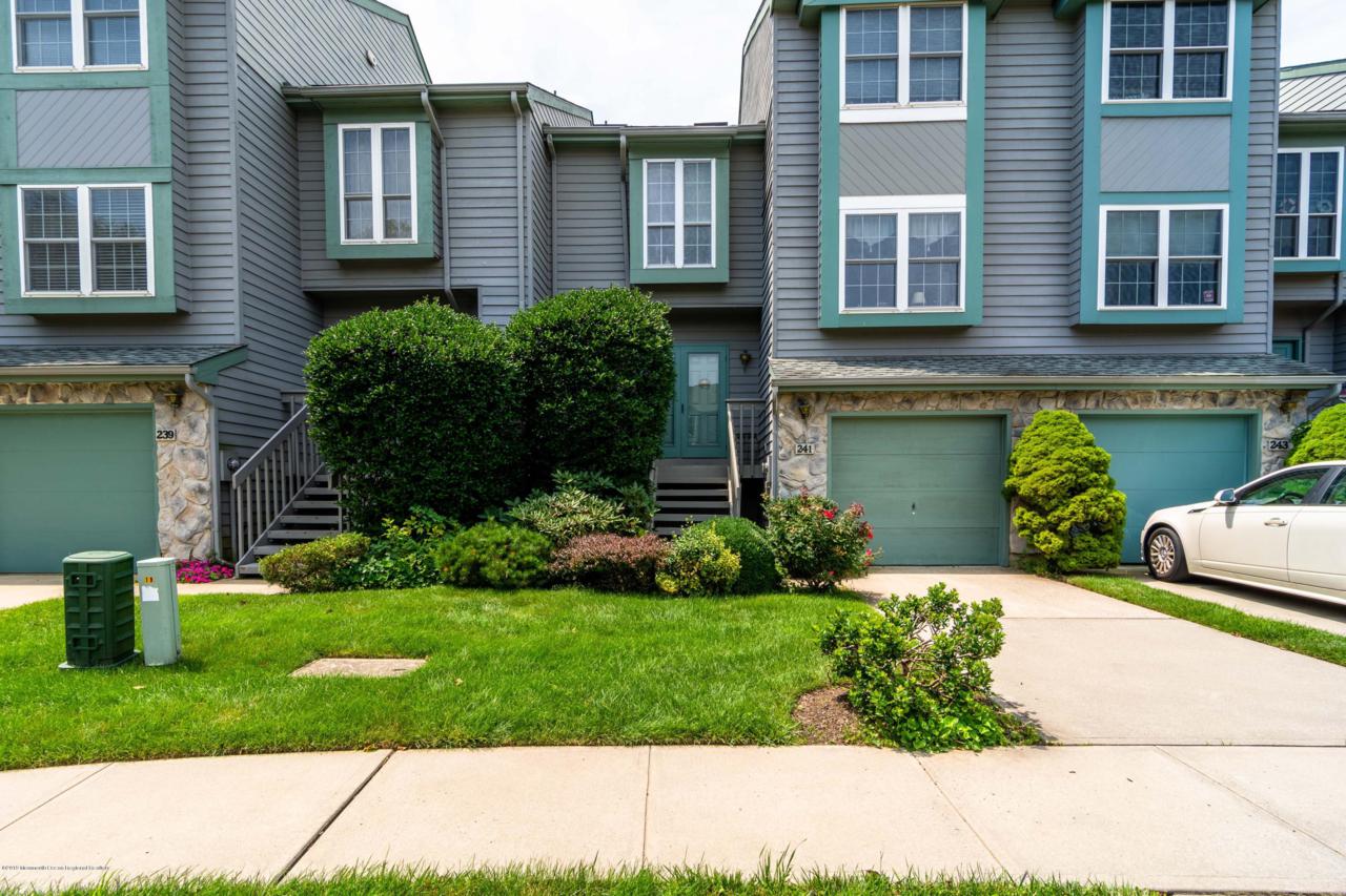 241 Schooner Circle - Photo 1