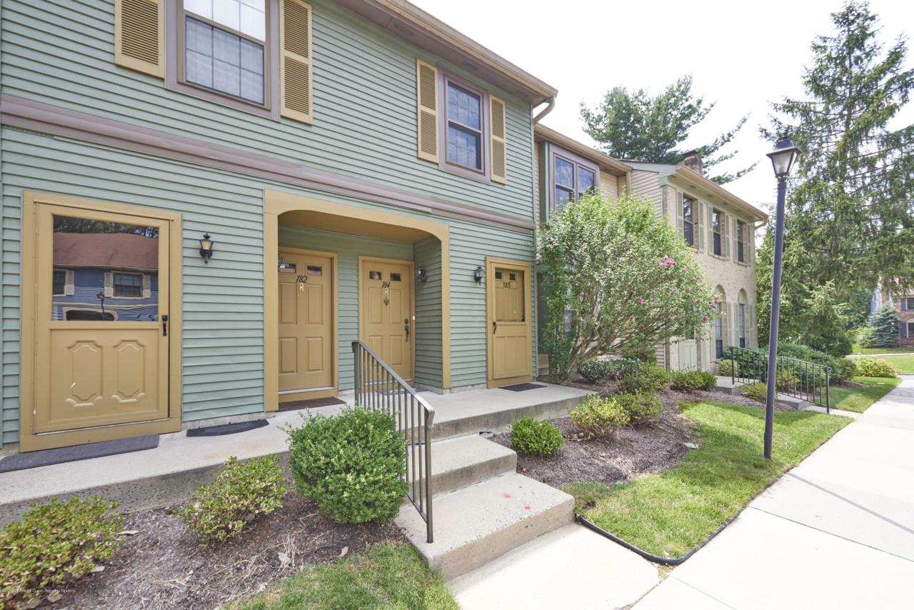184 Edinburgh Court - Photo 1