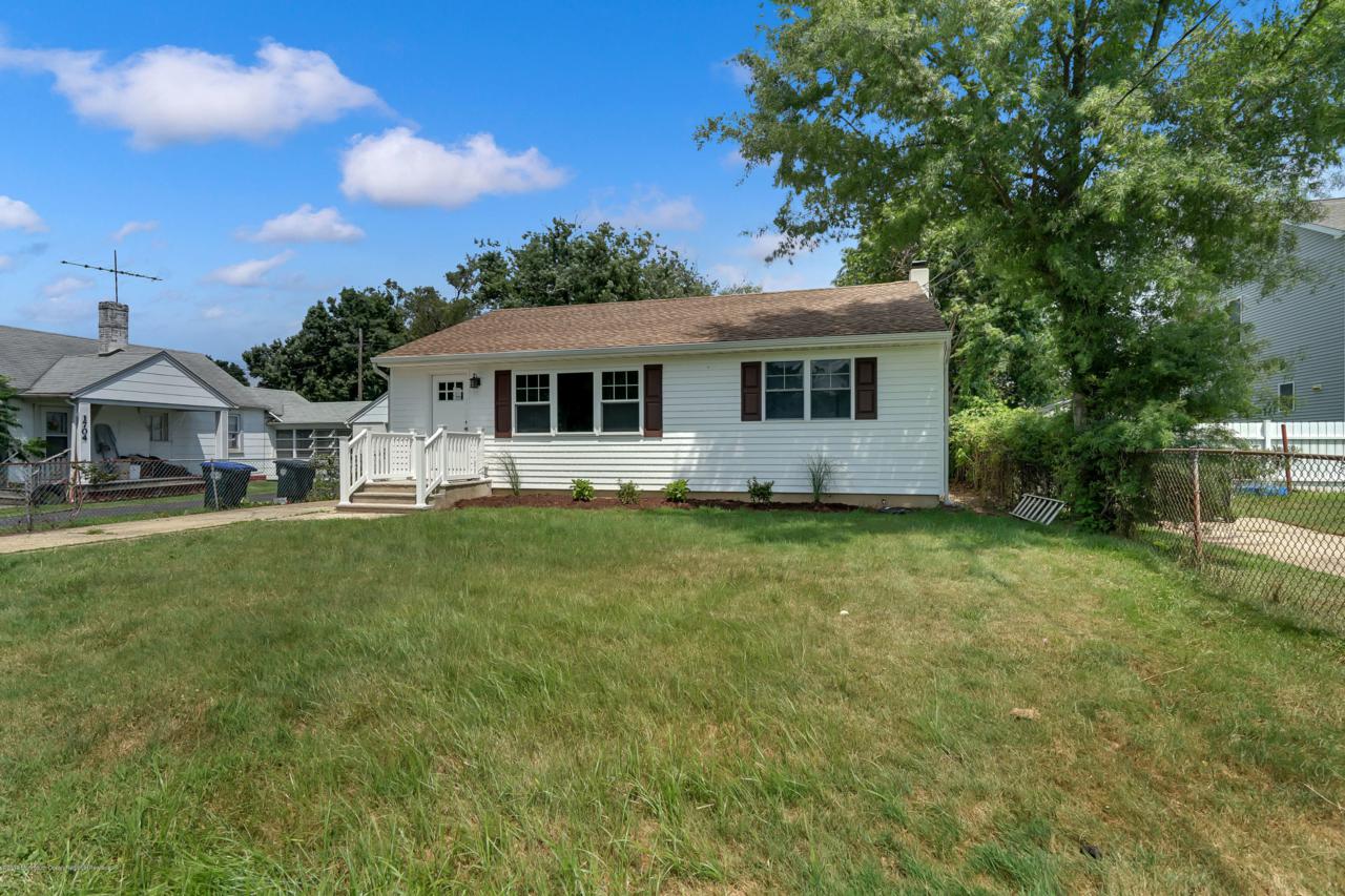 1702 Beverly Street - Photo 1