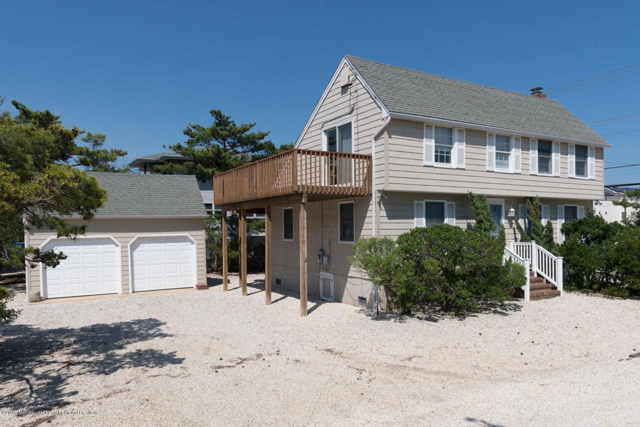 1108A Long Beach Boulevard - Photo 1