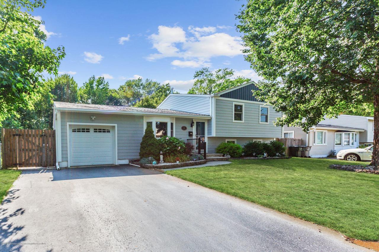 43 Dartmouth Drive - Photo 1