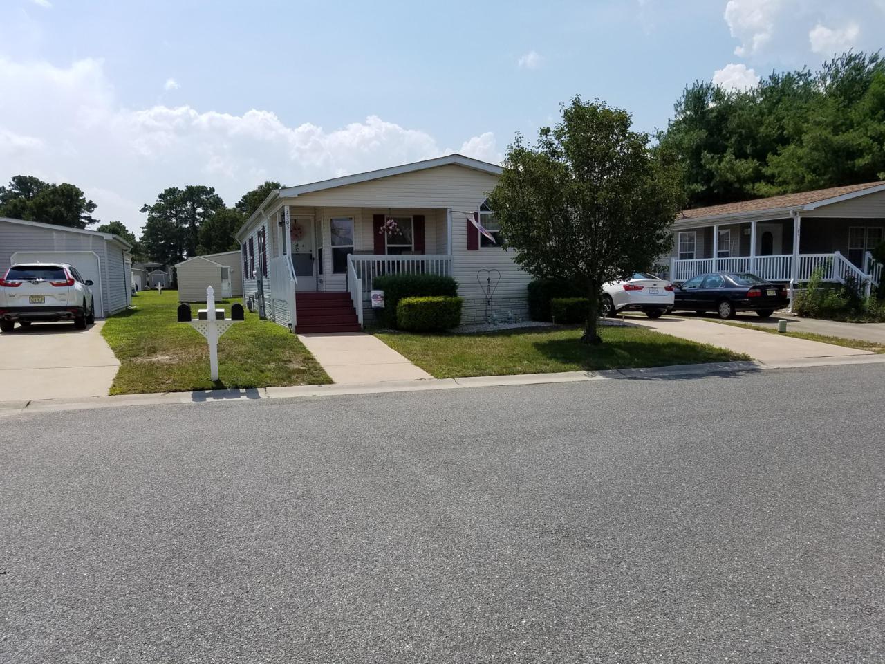 1305 Floral Way - Photo 1