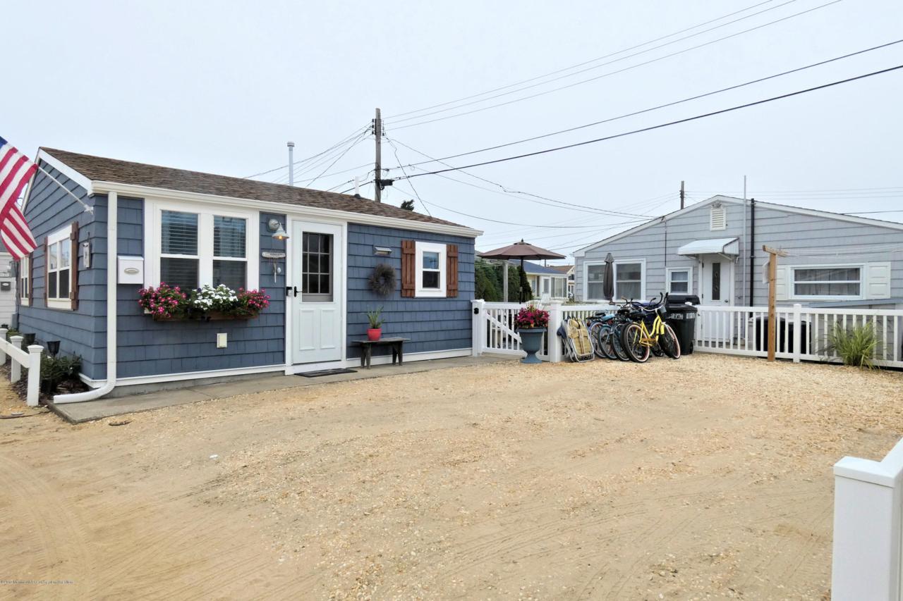 27 Sandpiper Way - Photo 1